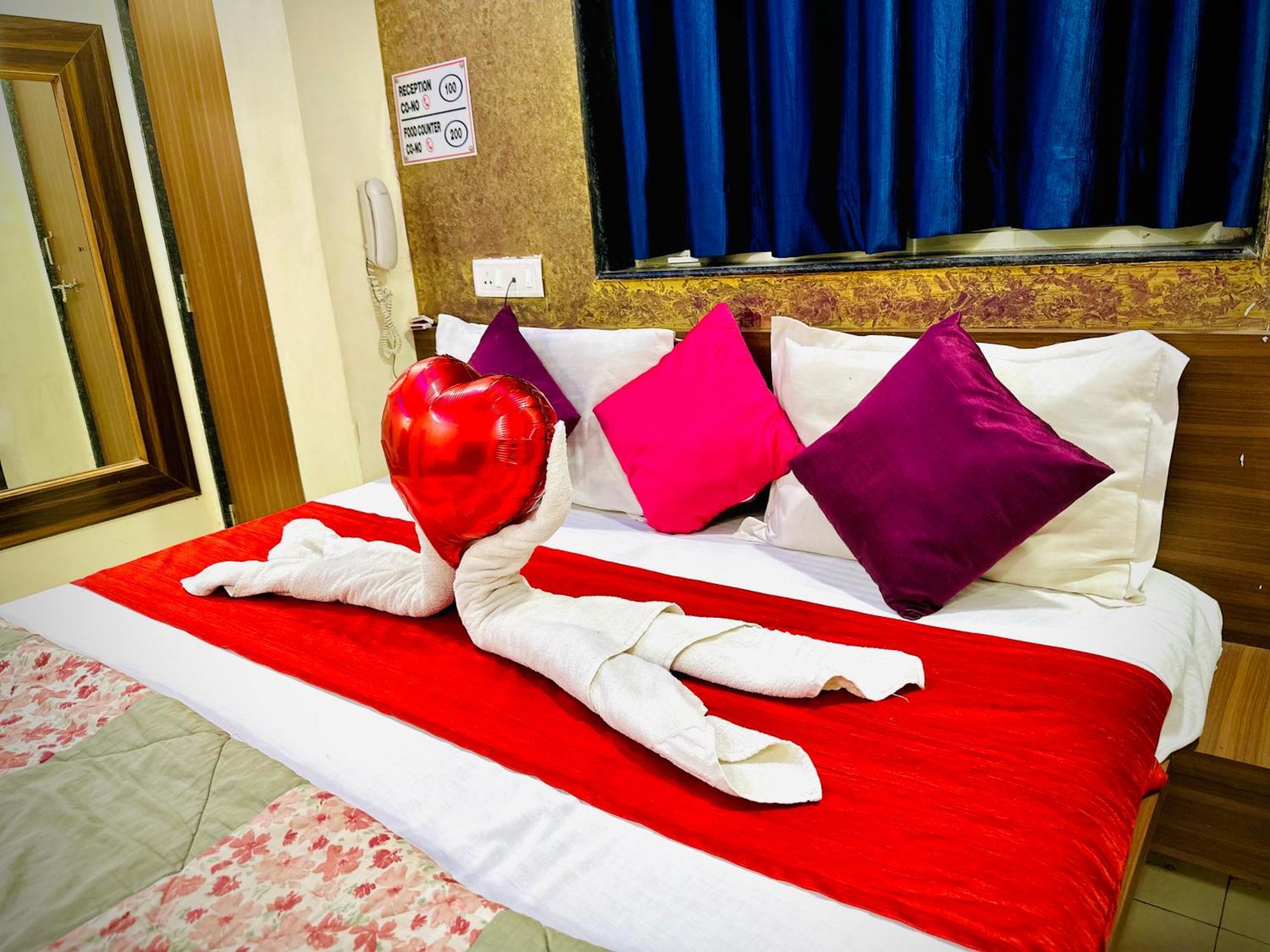 Hotel Sawai Executive Jadhavwadi Eksteriør bilde