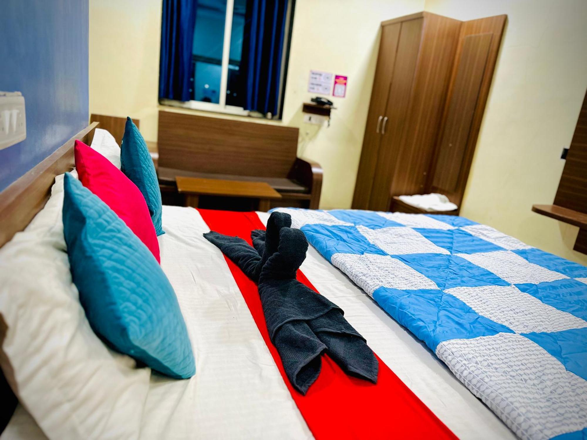 Hotel Sawai Executive Jadhavwadi Eksteriør bilde